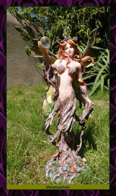 Les fées de mon jardin ! lol !